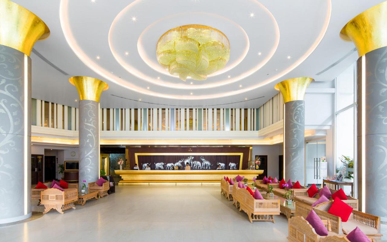 Aiyara Grand Hotel Pattaya Exteriér fotografie
